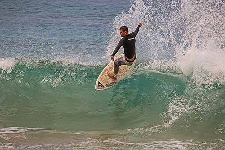 Water & Surf Conditions