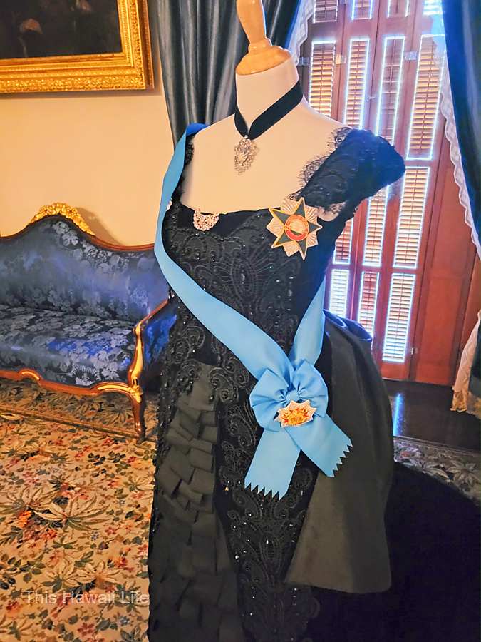 A blue dress of Queen Kapiolani at the Blue Room