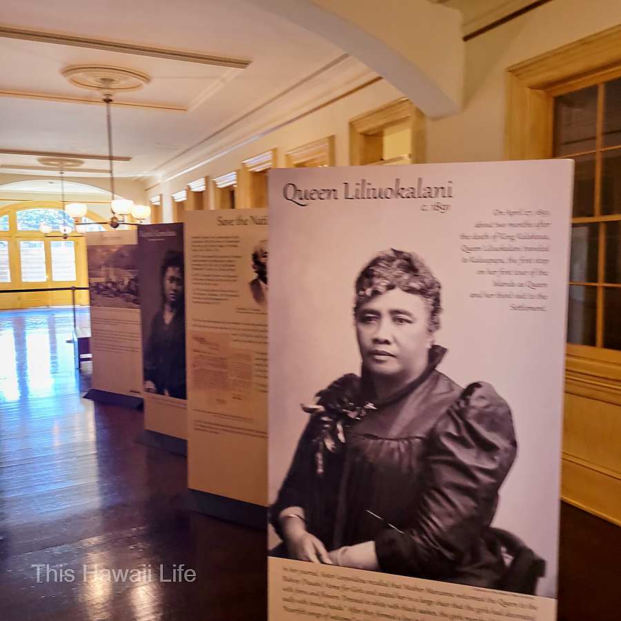 A downstairs hall area used for displaying various programs and goodwill the King and Queen did for the people of Hawaii.