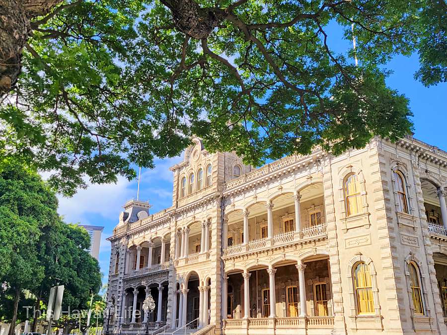 Front facade of Iolani Palace