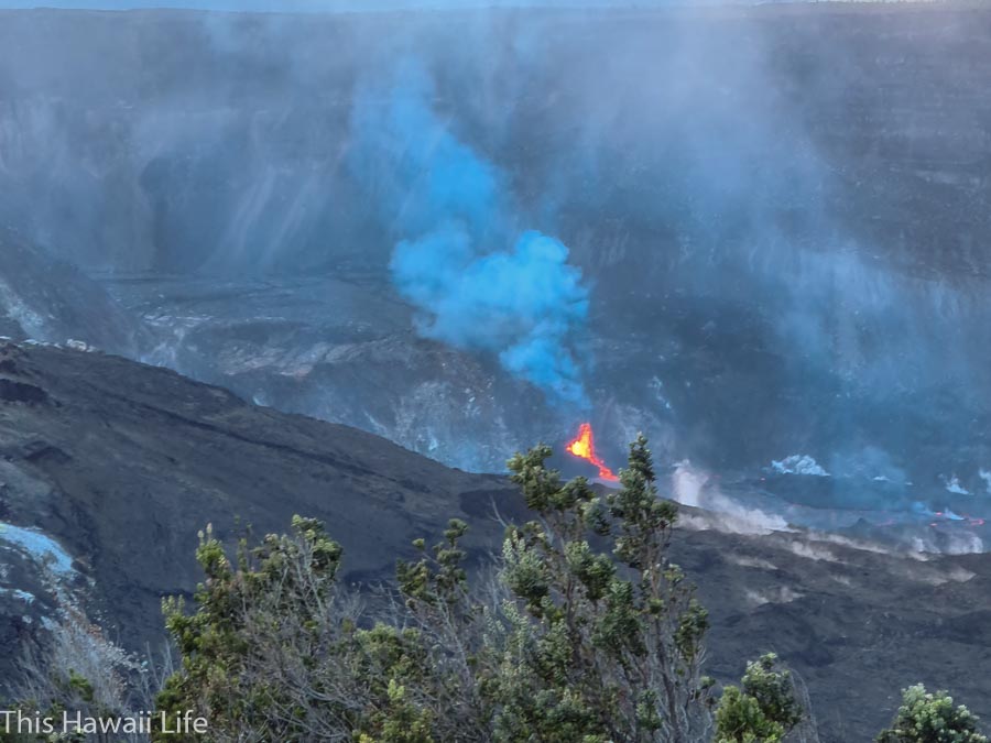Halema’u ma’u Crater (Keanakāko’i Crater hike and lookout at Hawaii Volcanoes National Park