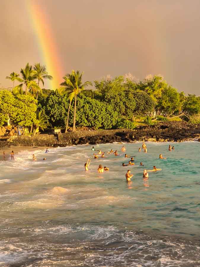 When is the best time to visit Kona