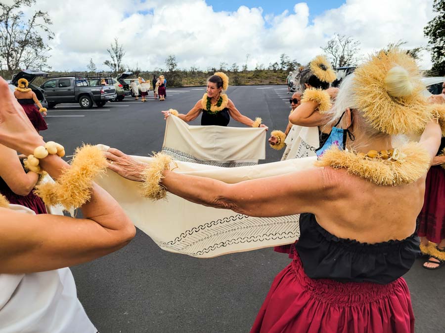 Ohana and community is a hawaii traditions