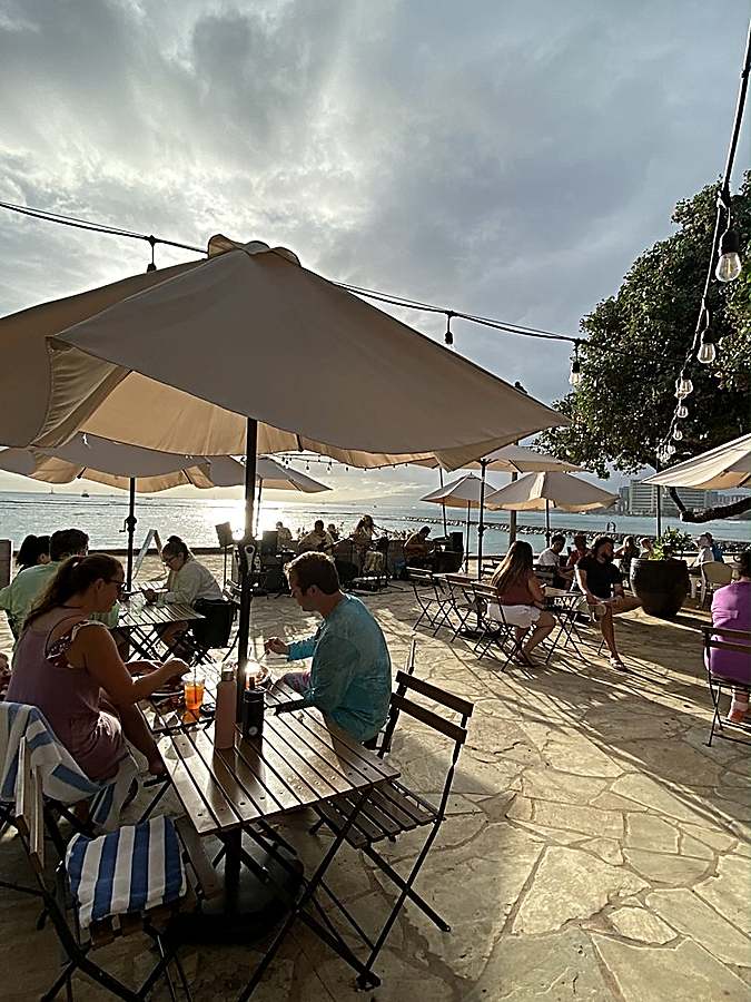 Barefoot Beach Café