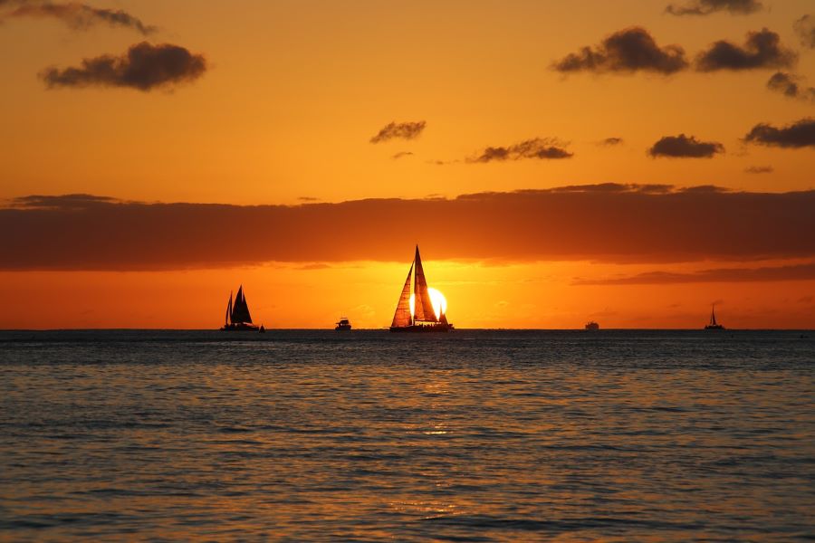 Waikiki sunset sail