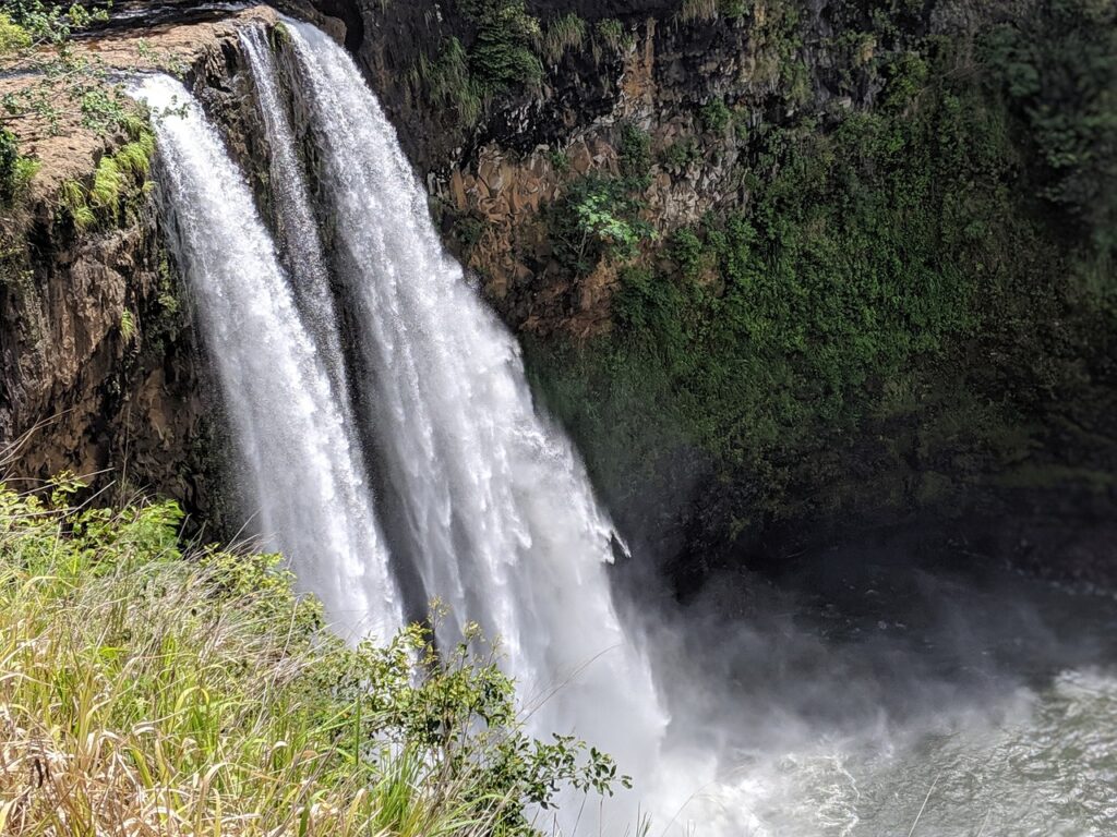 Visiting Wailua Falls