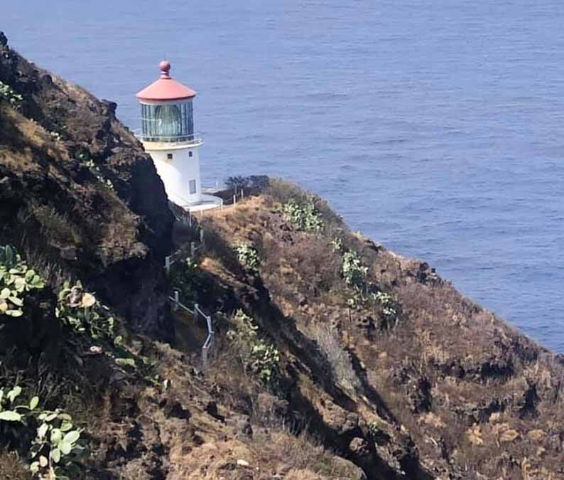 Makapu’u lighthouse trail