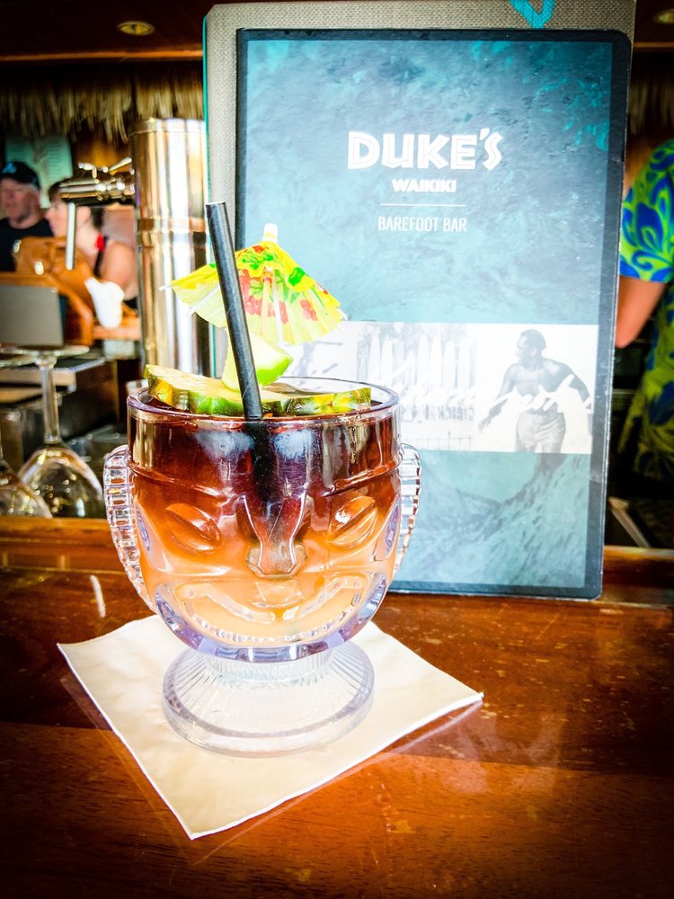  A favorite Waikiki bars is Dukes in Waikiki