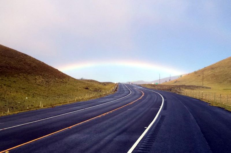 Taking the middle road or Saddle road route