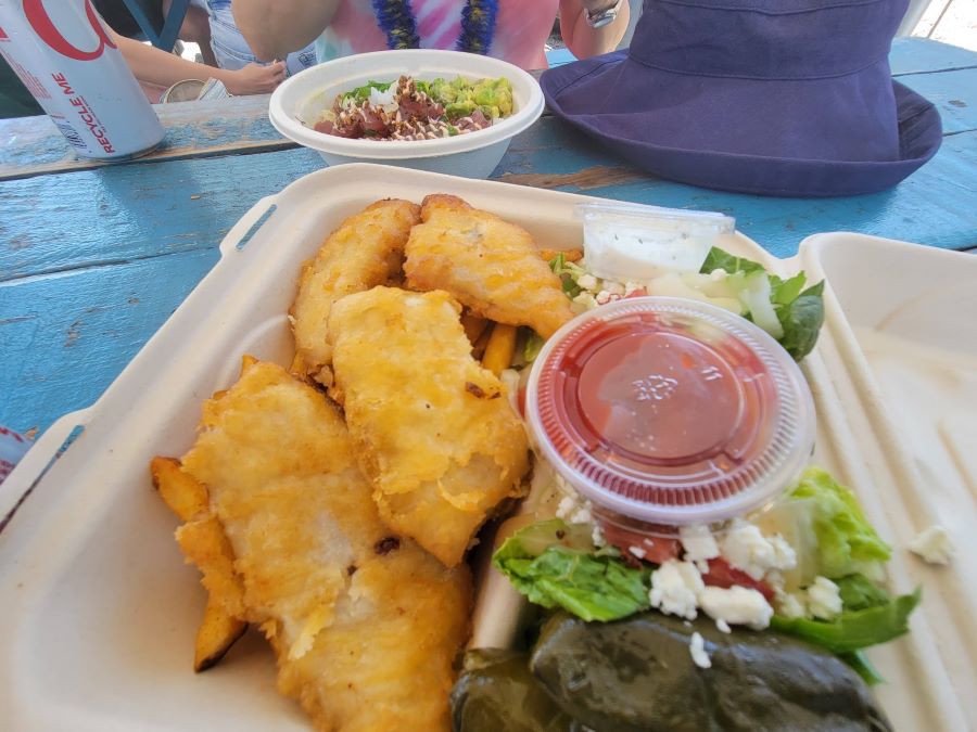 Cheap eats in Maui eat at food trucks
